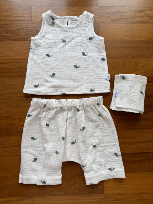 Set estate in mussola di cotone bianca con stampa balene